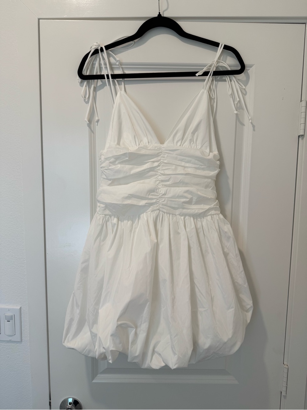 Sky to Moon Bubble Hem White Dress